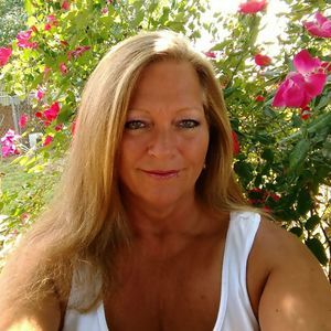 Meet your Posher, Christine